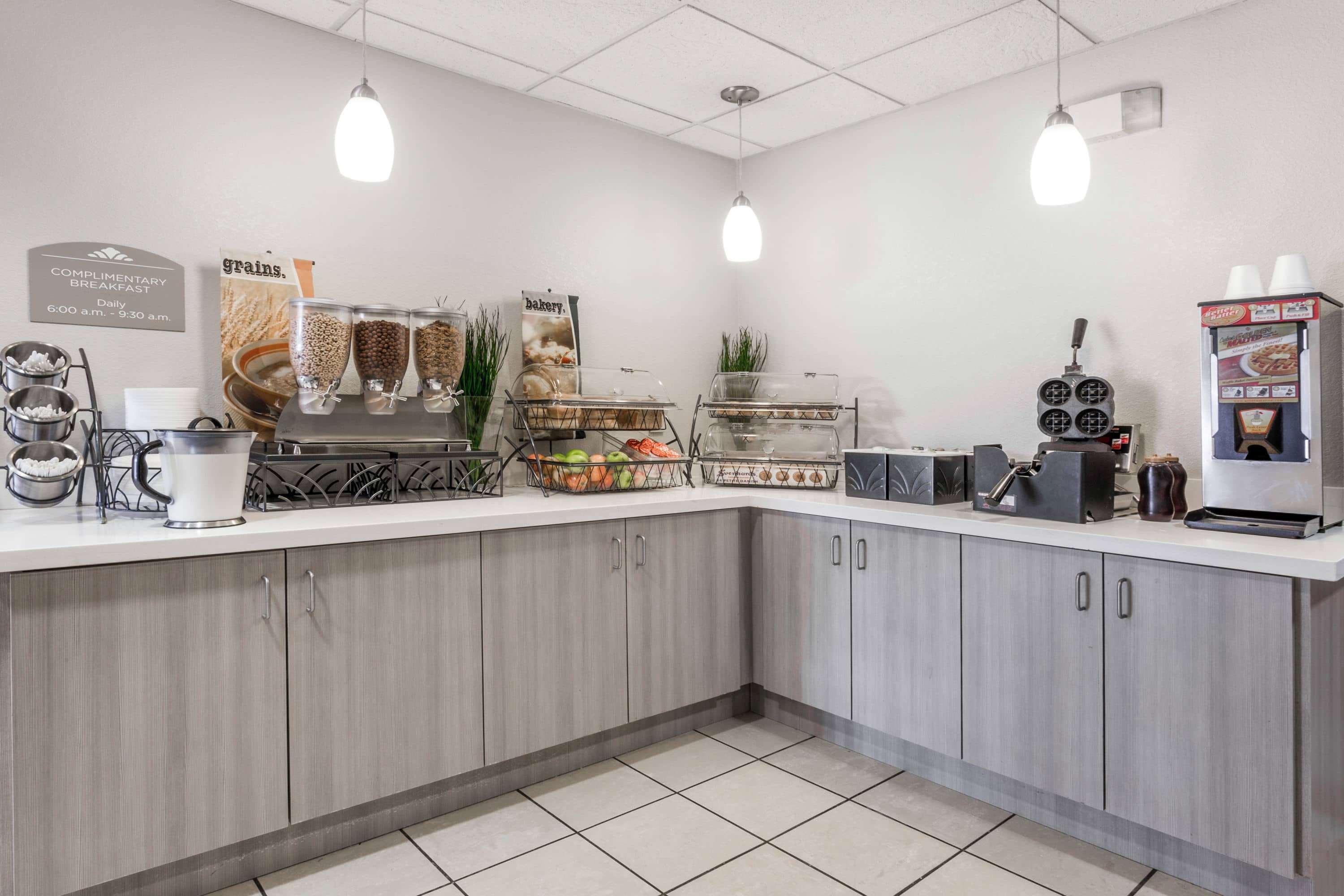 Microtel Inn & Suites Modesto Ceres Luaran gambar