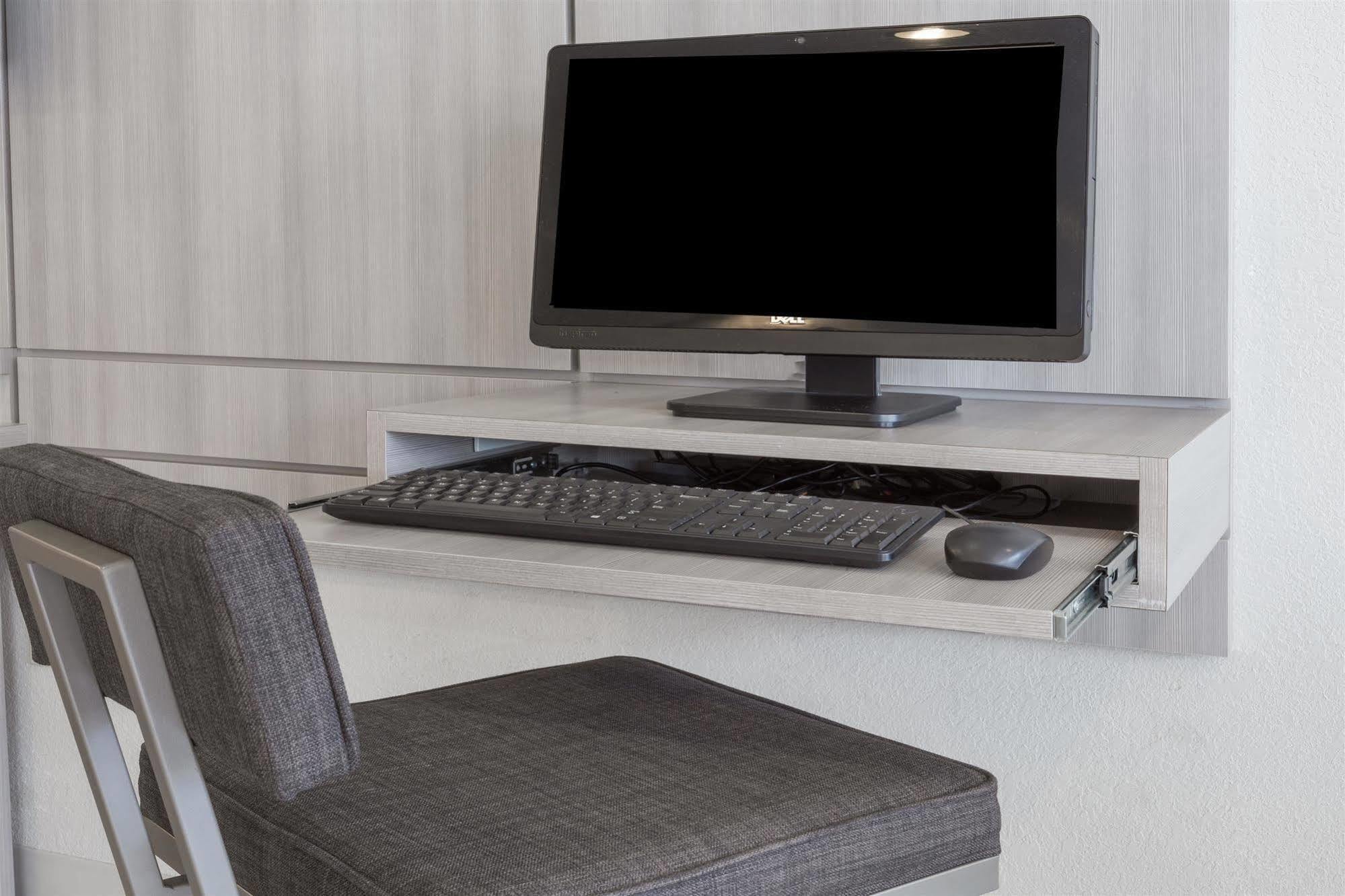 Microtel Inn & Suites Modesto Ceres Luaran gambar