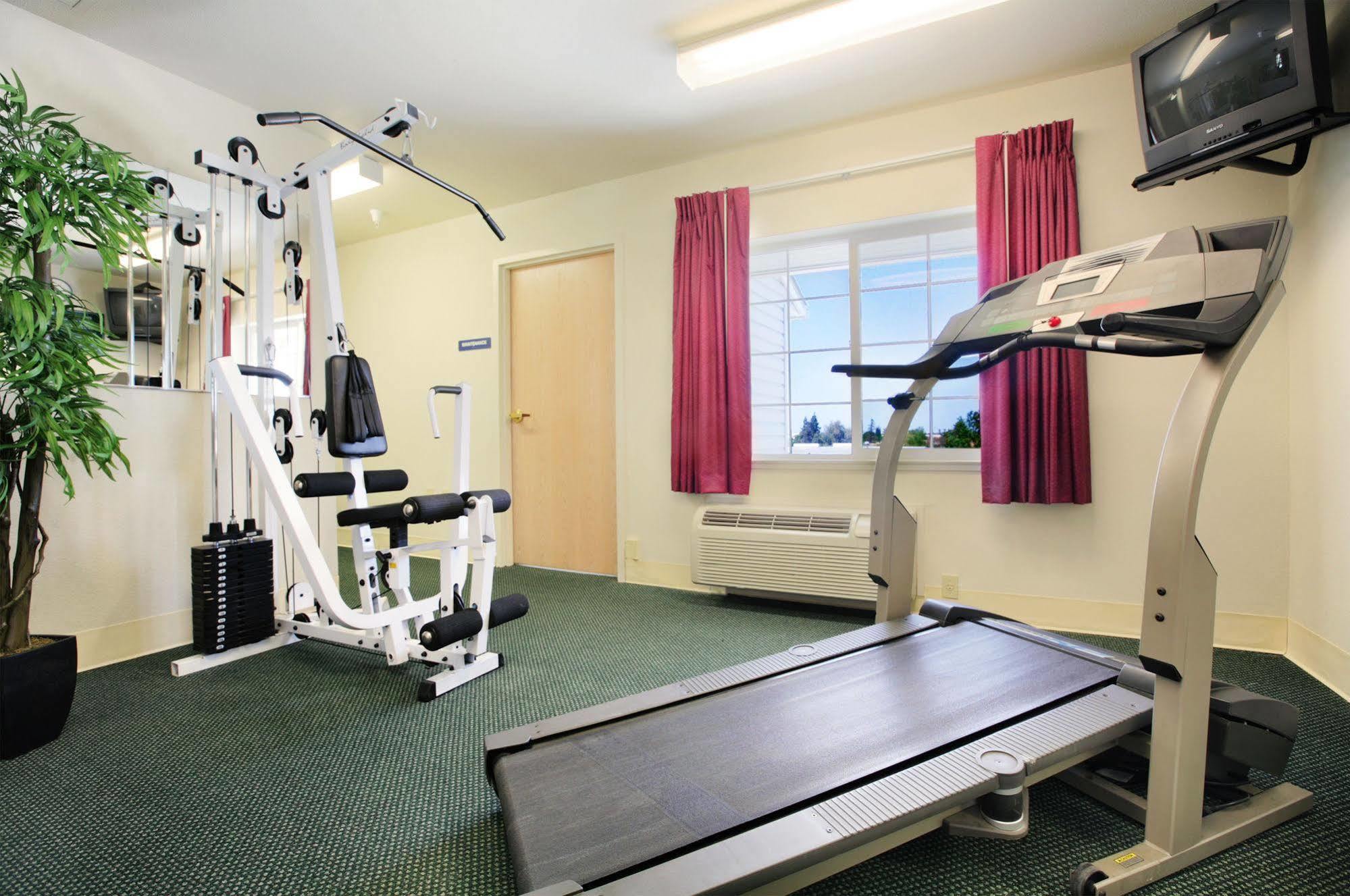 Microtel Inn & Suites Modesto Ceres Luaran gambar